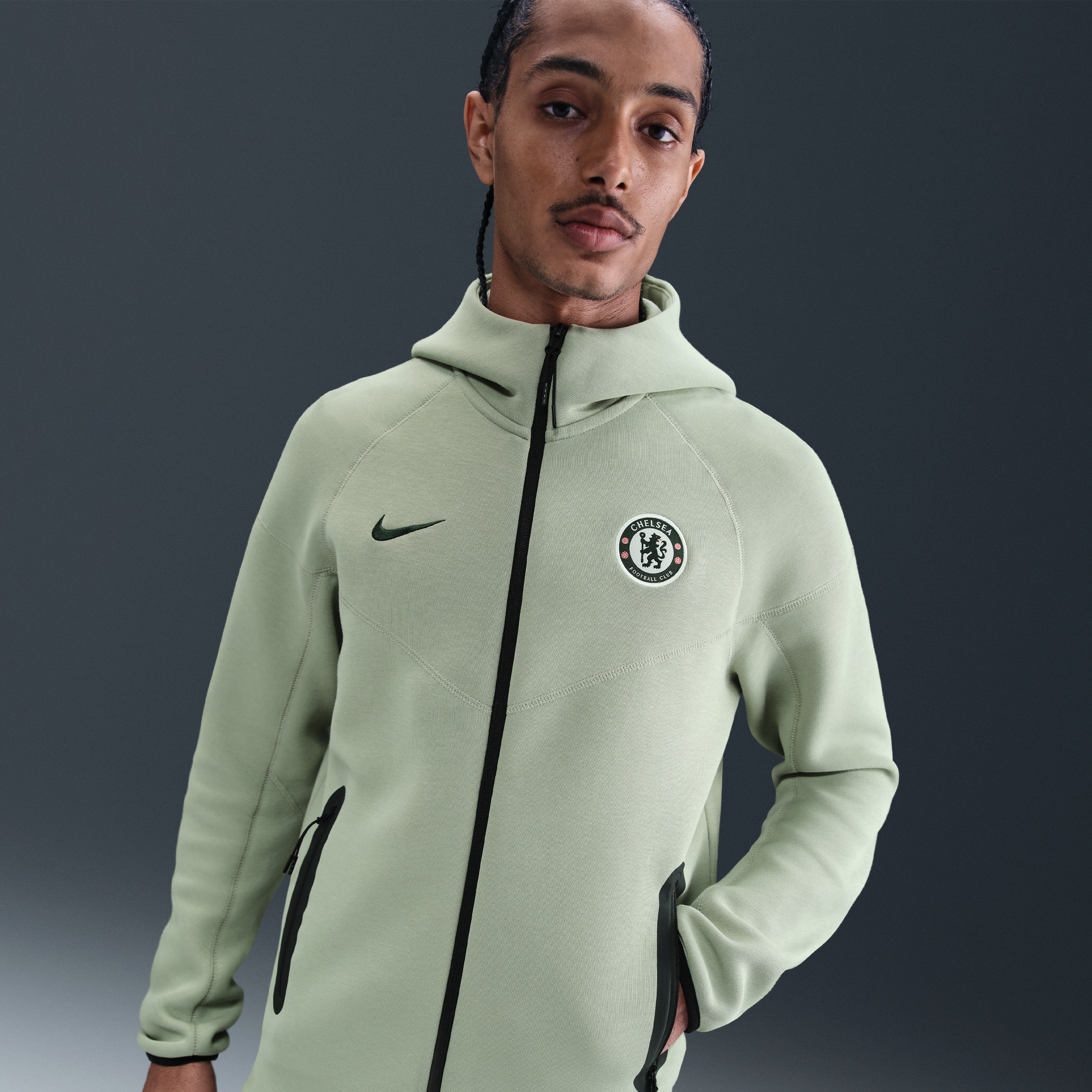 Nike Chelsea F.C. Tech Windrunner Men's Nike Football Fleece Full